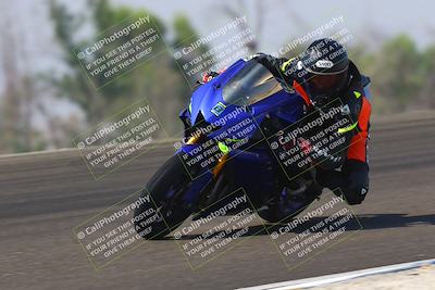 media/Sep-20-2025-TrackDaz (Sat) [[27f0cde673]]/B Group/1120am (Turn 2)/